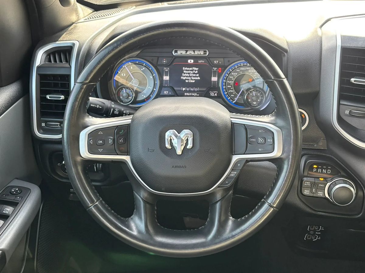 Photo 47 of this Ram 1500