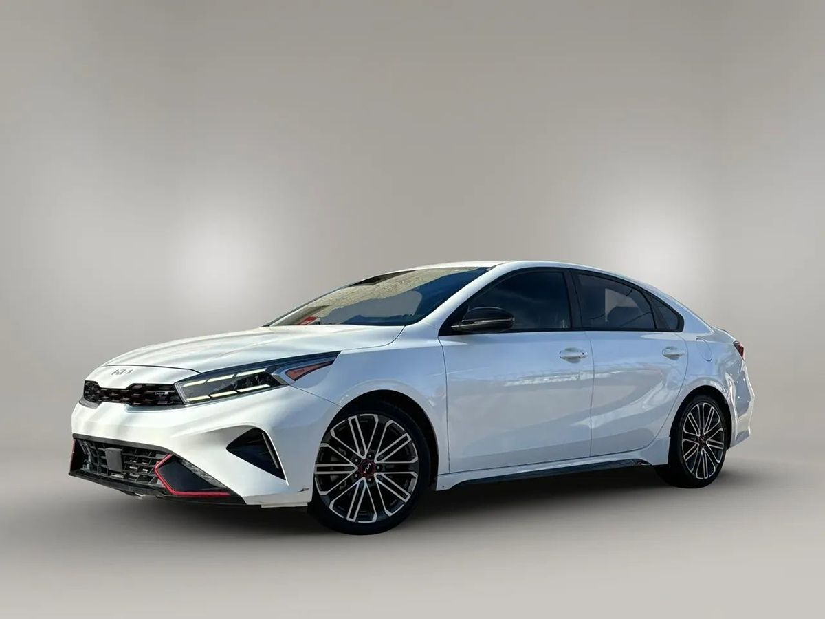 Photo 14 of this Kia Forte