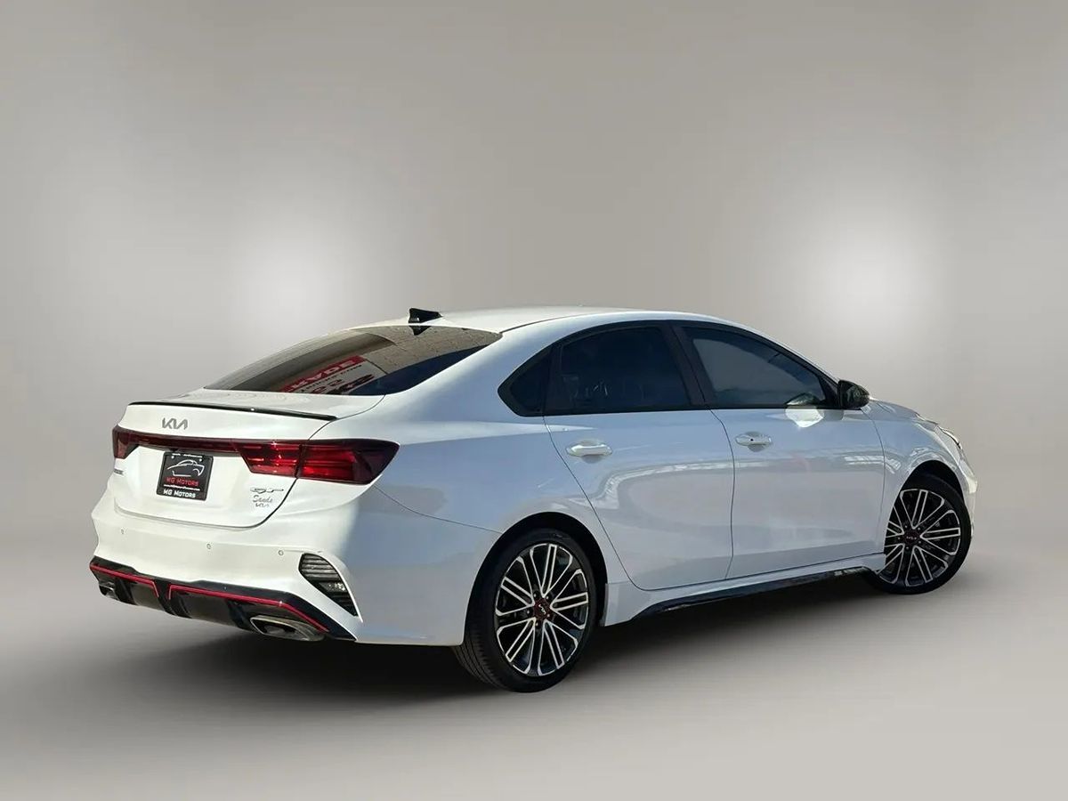 Photo 17 of this Kia Forte