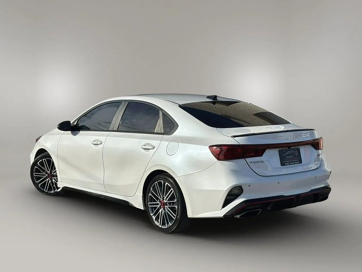 Photo 27 of this Kia Forte
