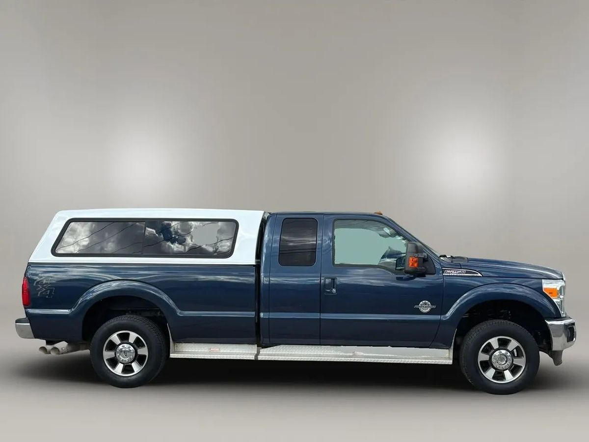 Photo 18 of this Ford Super Duty F-250 SRW