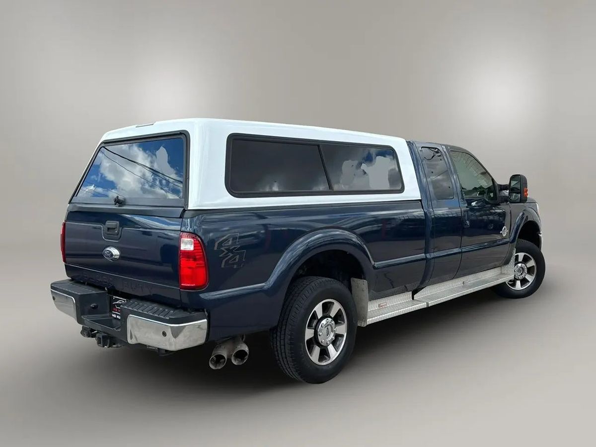 Photo 21 of this Ford Super Duty F-250 SRW