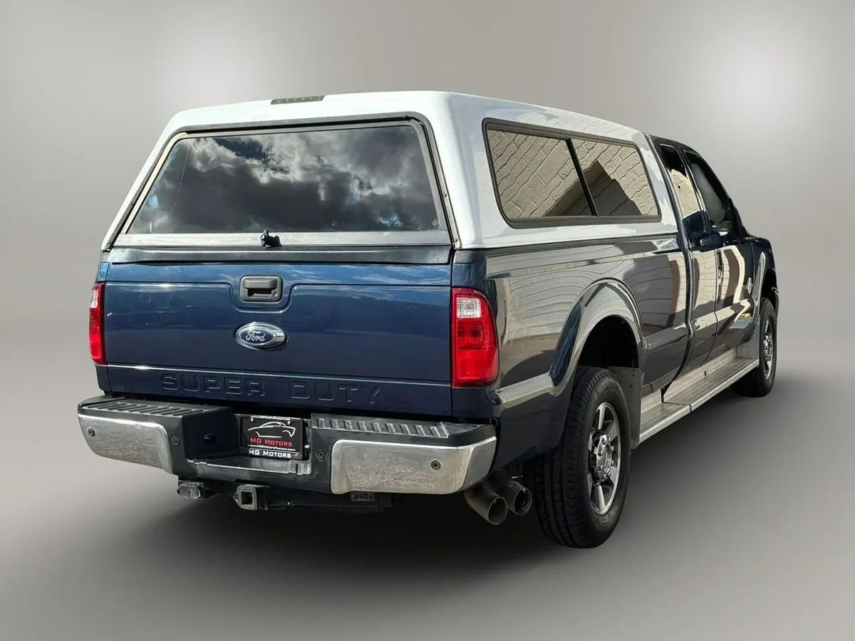 Photo 27 of this Ford Super Duty F-250 SRW