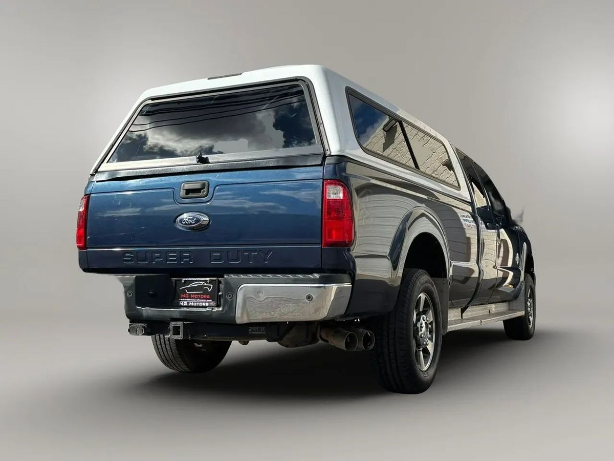 Photo 28 of this Ford Super Duty F-250 SRW