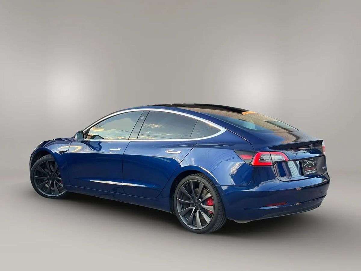 Photo 26 of this Tesla Model 3