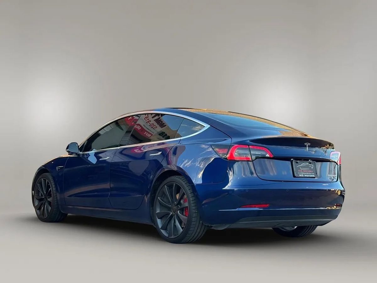 Photo 29 of this Tesla Model 3