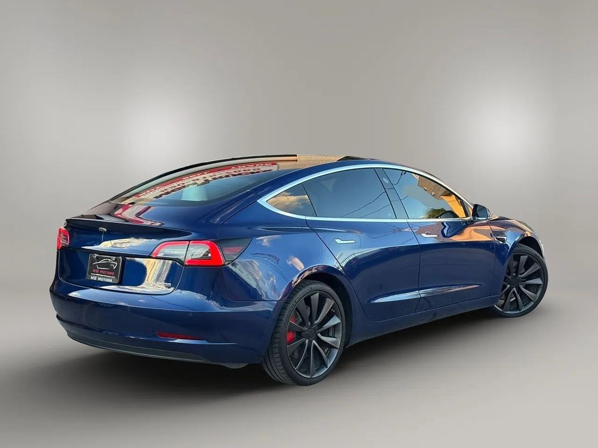 Photo 36 of this Tesla Model 3