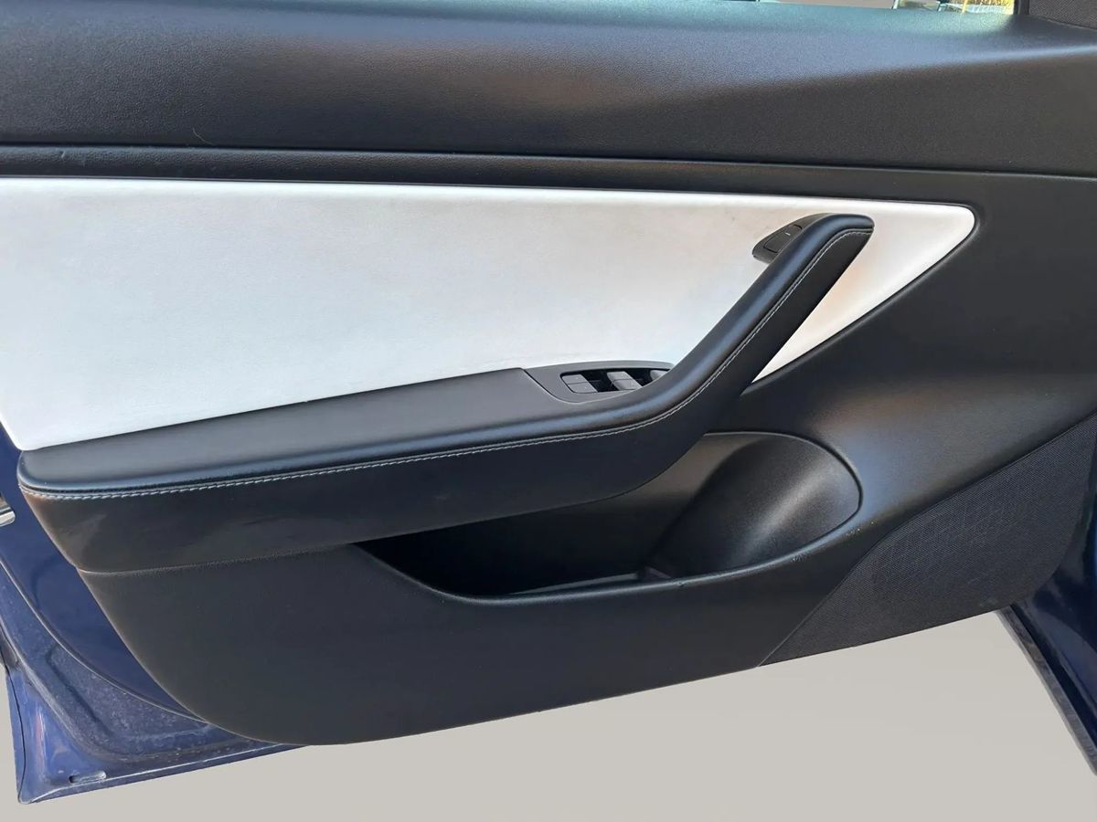 Photo 38 of this Tesla Model 3
