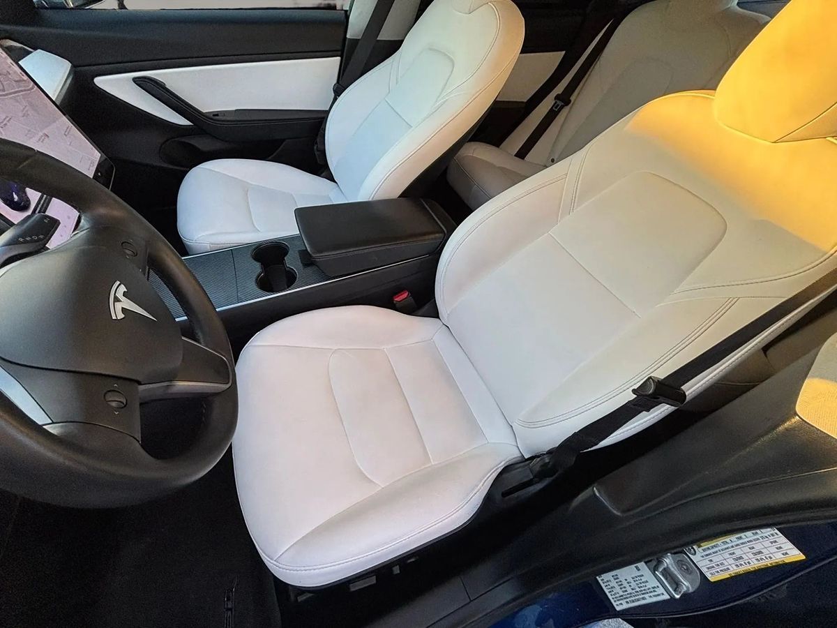 Photo 40 of this Tesla Model 3