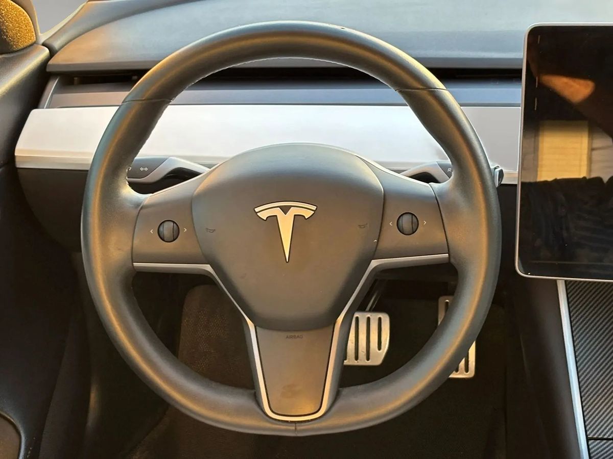 Photo 55 of this Tesla Model 3