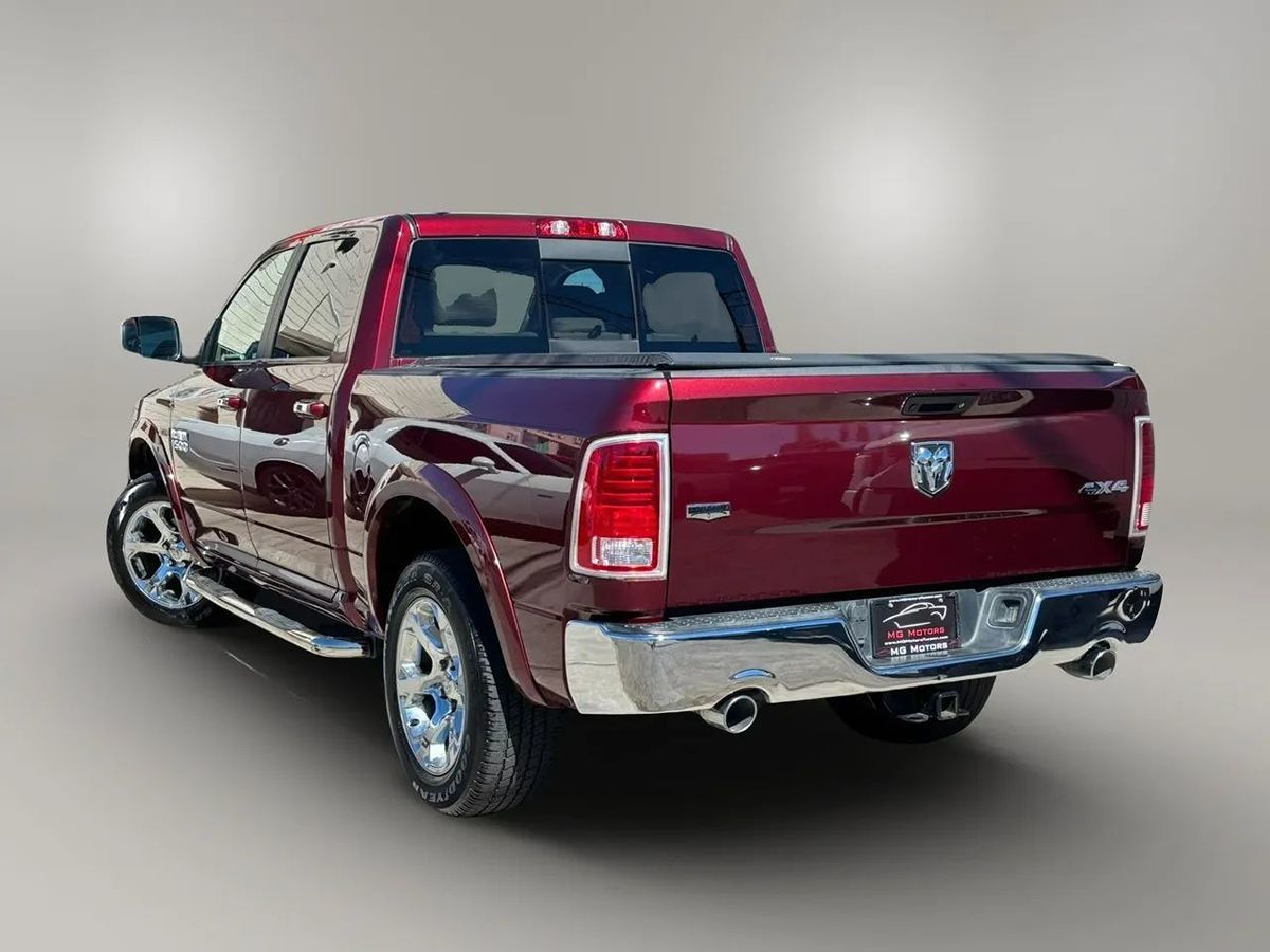 Photo 25 of this Ram 1500