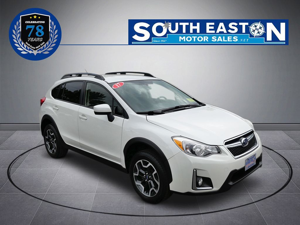 2017 Subaru Crosstrek 2.0i Premium photo 2