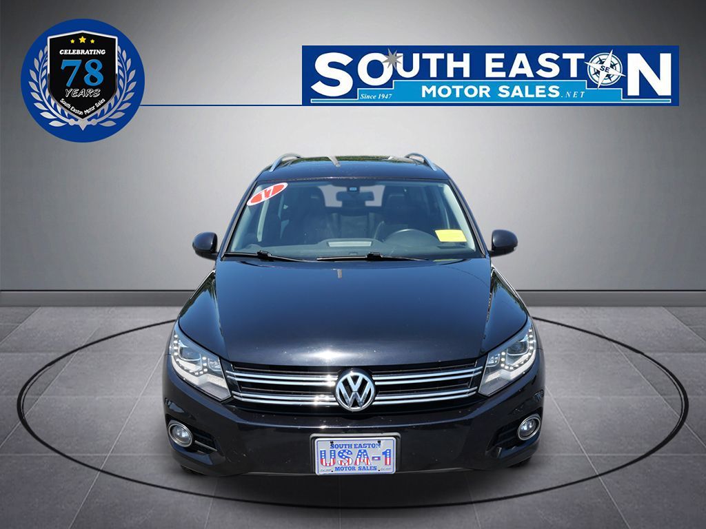 2017 Volkswagen Tiguan Sport photo 3