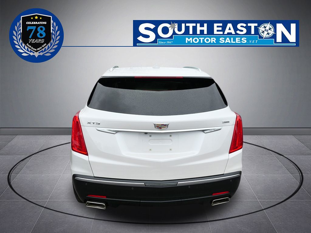 2018 Cadillac XT5 Luxury photo 4