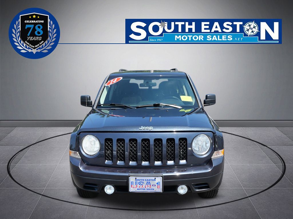 2014 Jeep Patriot Latitude photo 3