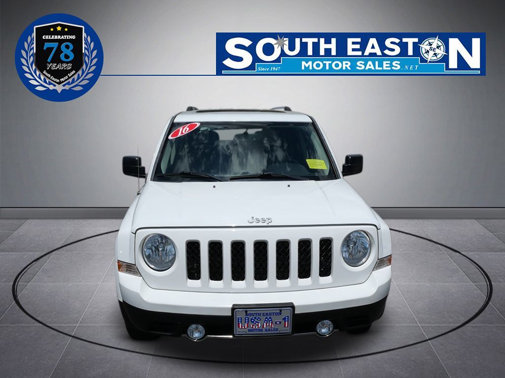 2016 Jeep Patriot High Altitude Altitude Edition photo 3