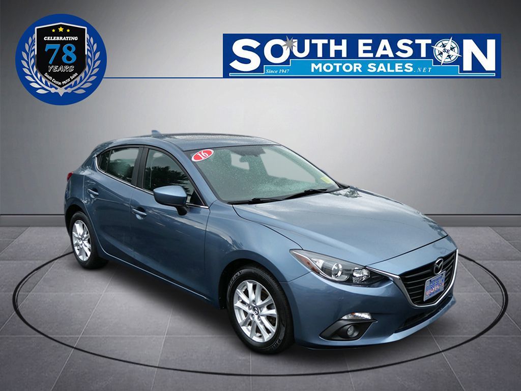 2016 Mazda Mazda3 Touring photo 2