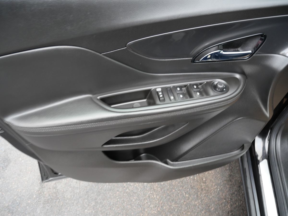 2017 Buick Encore Preferred photo 16