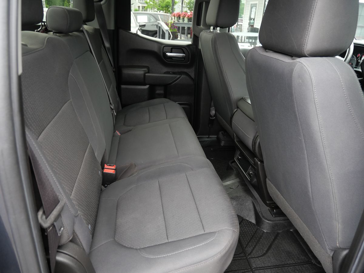 2019 Chevrolet Silverado 1500 Custom photo 23