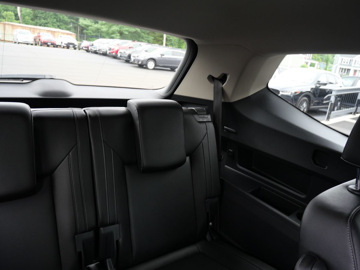 2018 Volkswagen Atlas V6 SE Technology R-Line photo 27