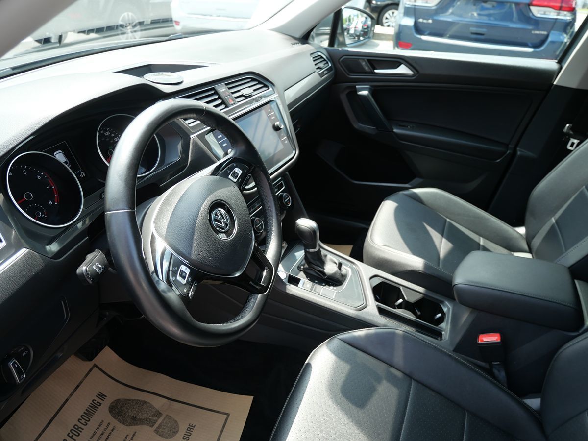 2019 Volkswagen Tiguan SE photo 12