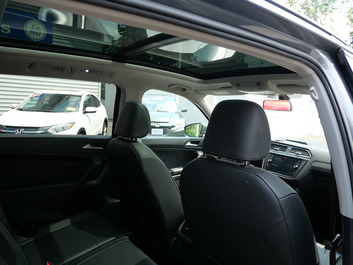 2019 Volkswagen Tiguan SE photo 23