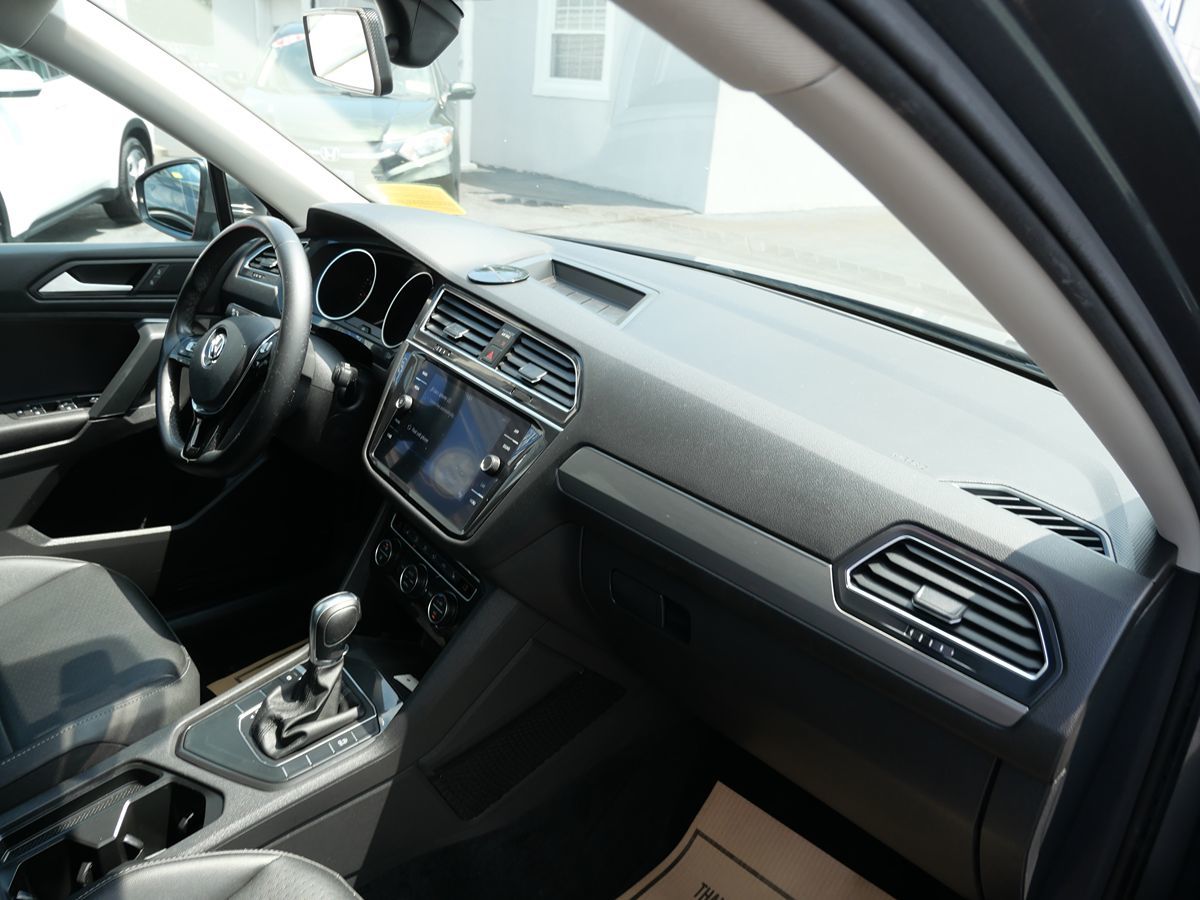 2019 Volkswagen Tiguan SE photo 29