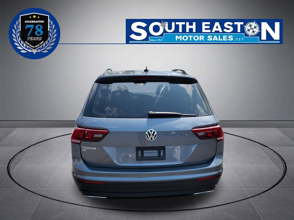 2019 Volkswagen Tiguan SE photo 4