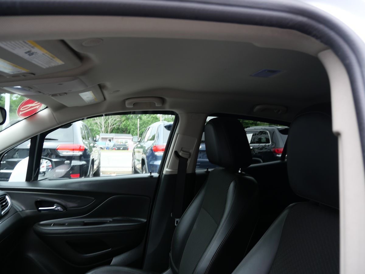 2018 Buick Encore Preferred photo 11