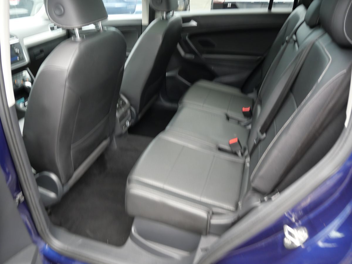 2021 Volkswagen Tiguan SE photo 16