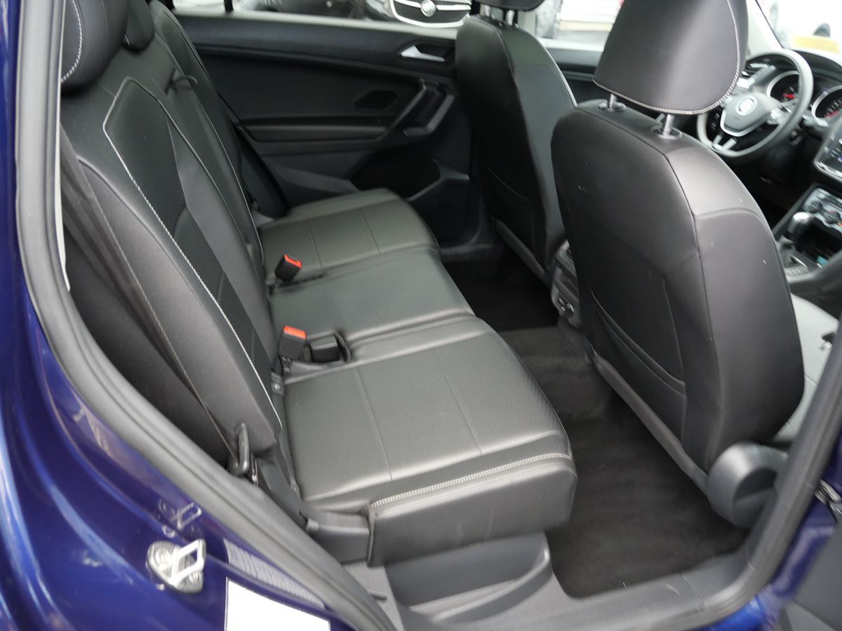 2021 Volkswagen Tiguan SE photo 20