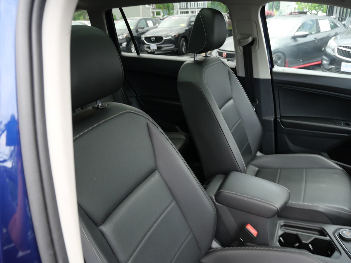 2021 Volkswagen Tiguan SE photo 25