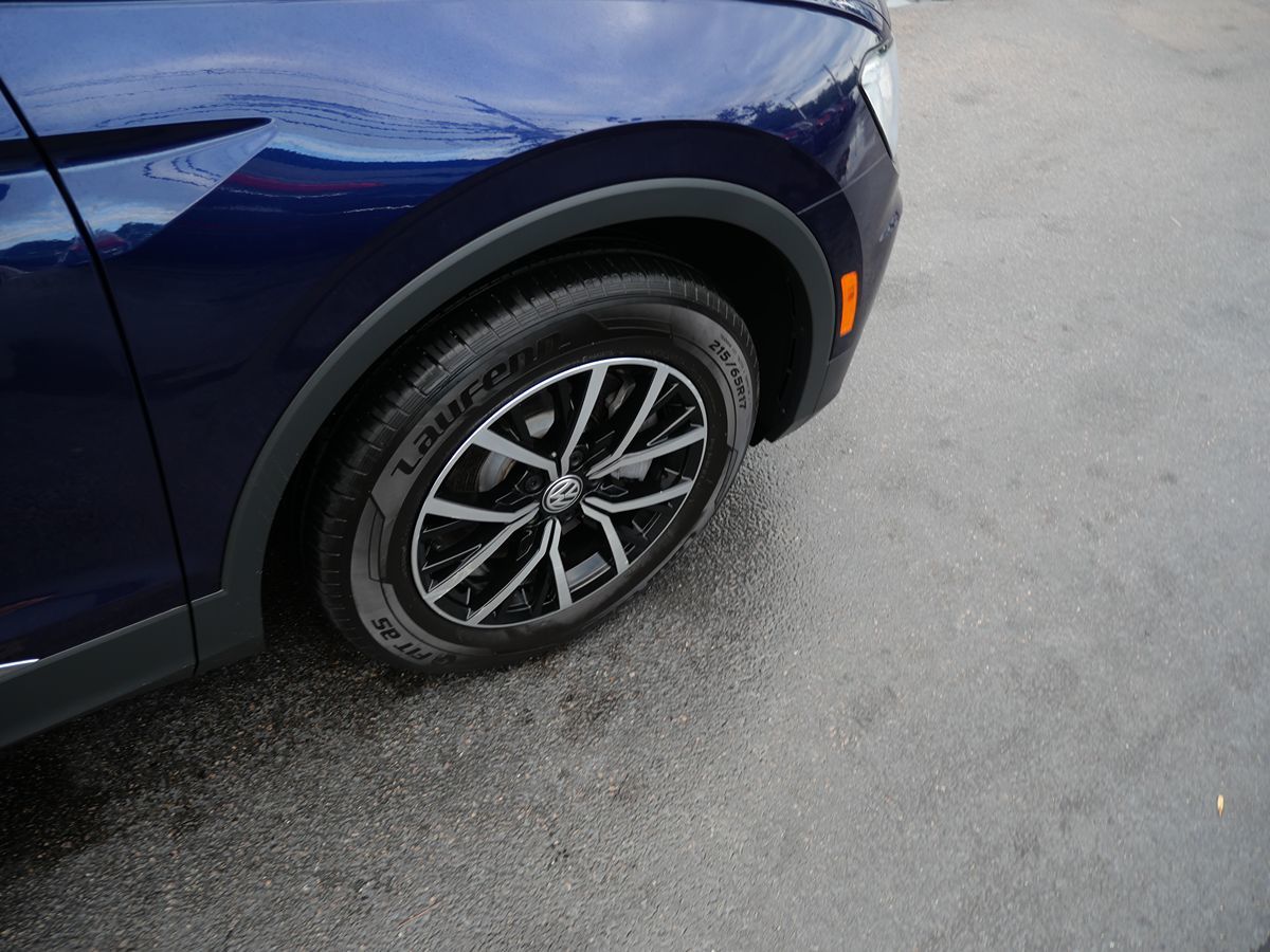 2021 Volkswagen Tiguan SE photo 30