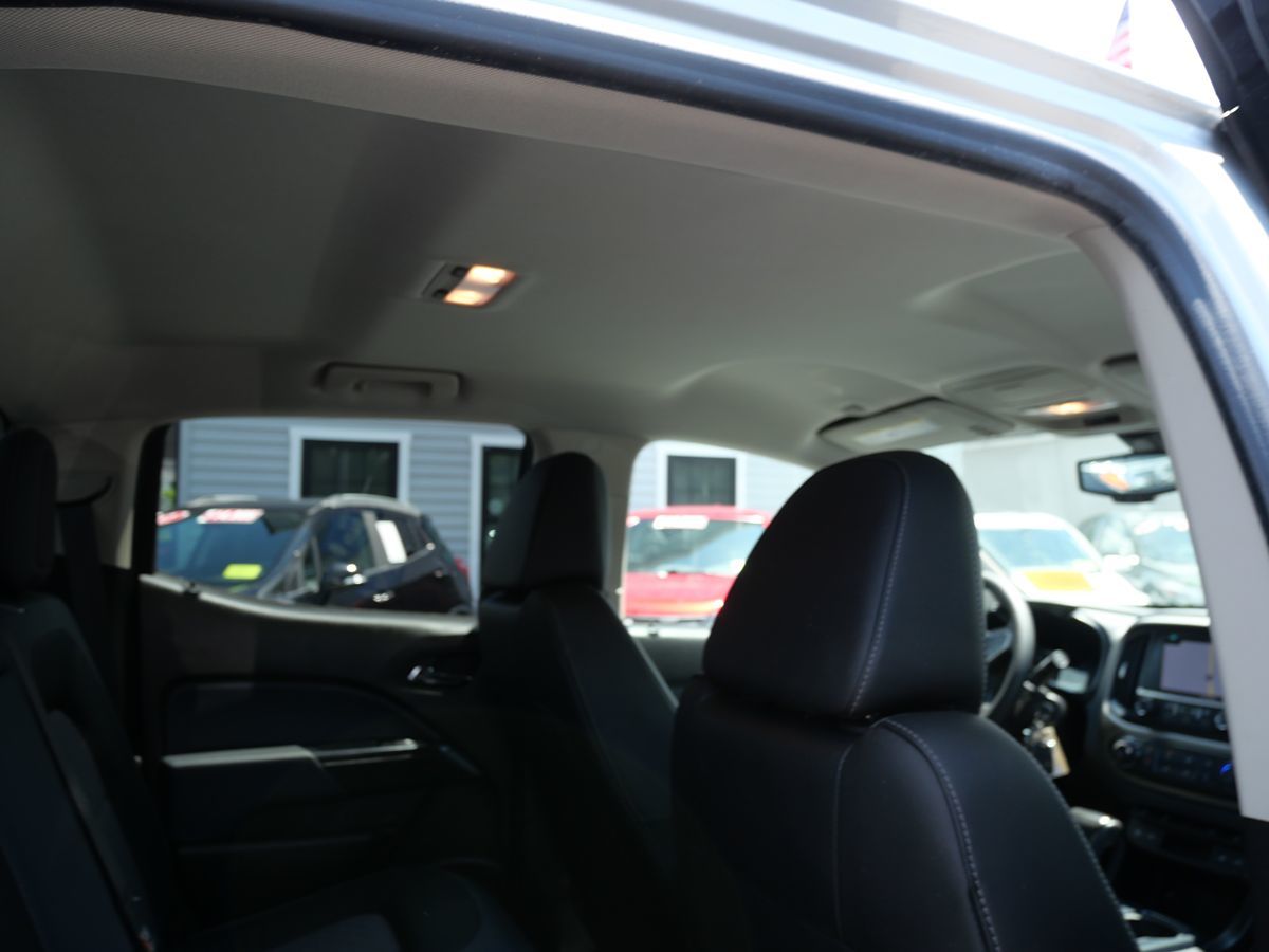 2015 Chevrolet Colorado Z71 photo 24