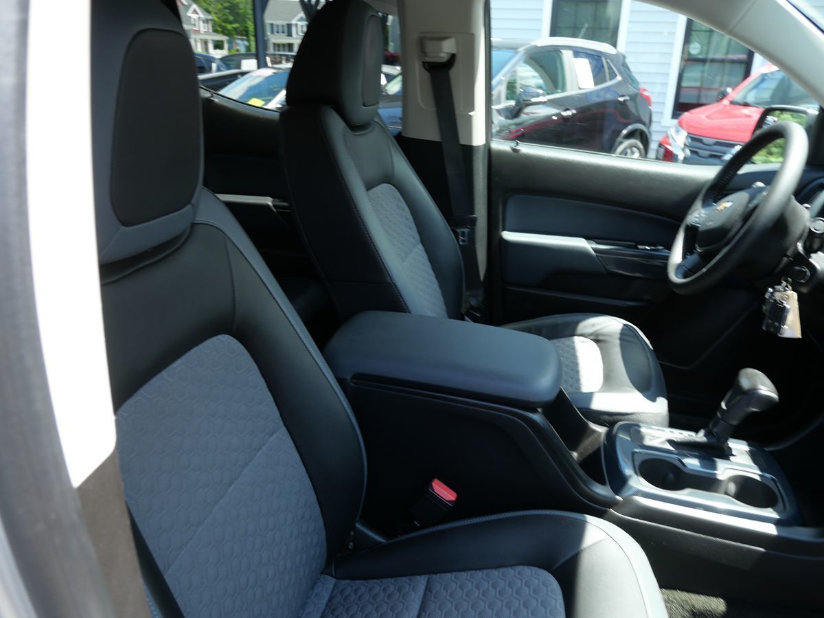 2015 Chevrolet Colorado Z71 photo 28