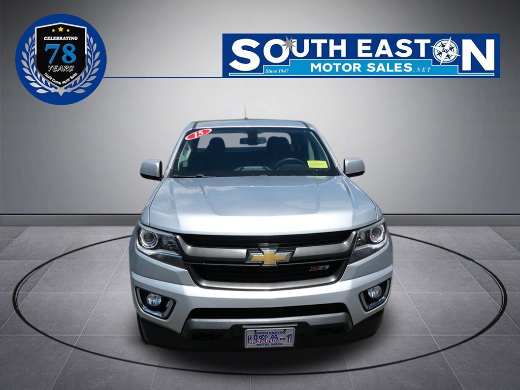 2015 Chevrolet Colorado Z71 photo 3