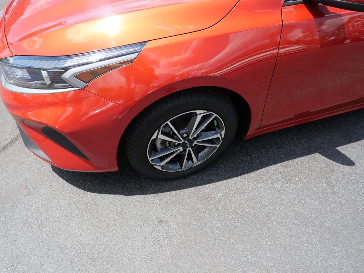2022 Kia Forte LXS photo 32