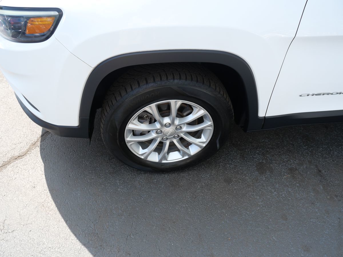 2019 Jeep Cherokee Latitude photo 33