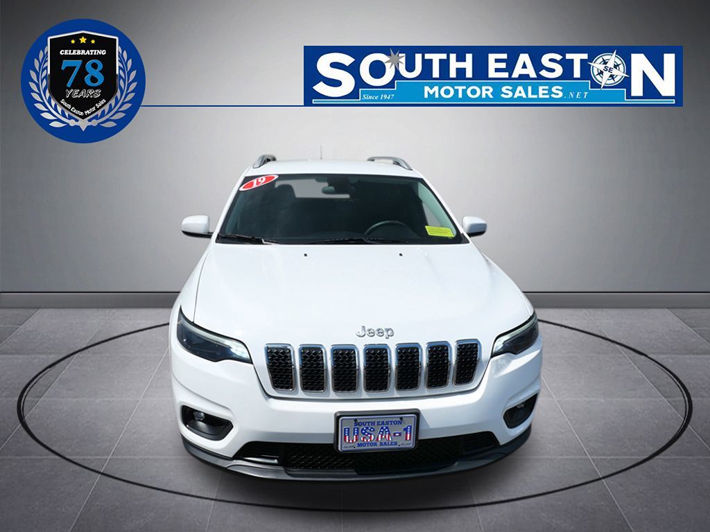 2019 Jeep Cherokee Latitude photo 3