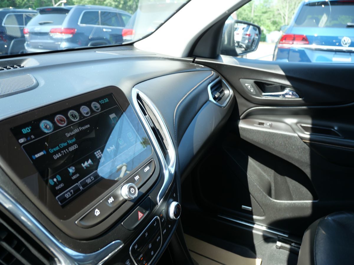 2018 Chevrolet Equinox Premier photo 12