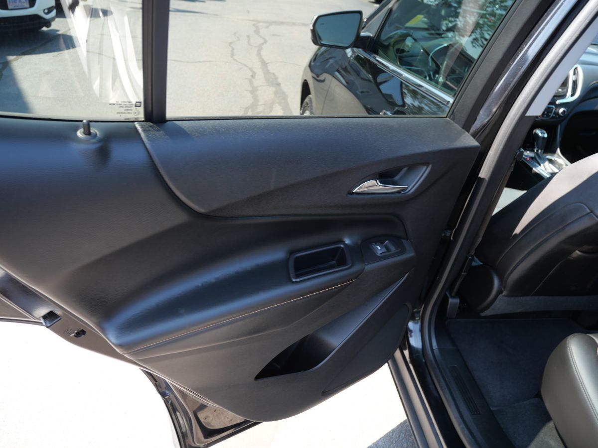 2018 Chevrolet Equinox Premier photo 19