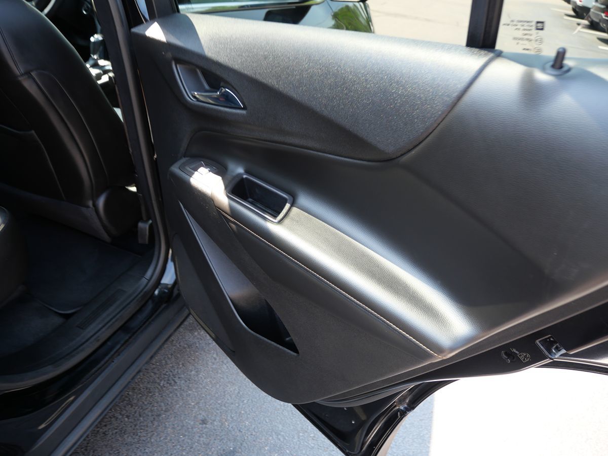 2018 Chevrolet Equinox Premier photo 27