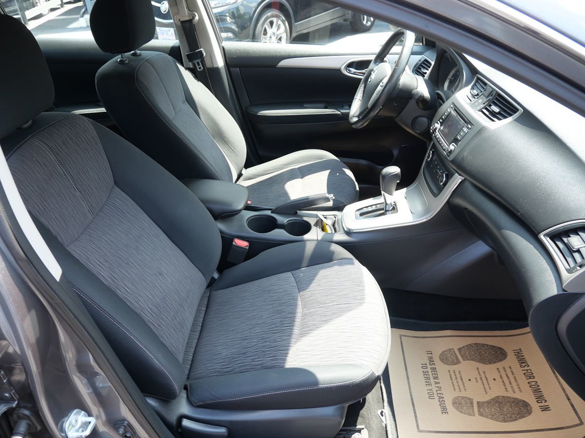 2015 Nissan Sentra SV photo 23