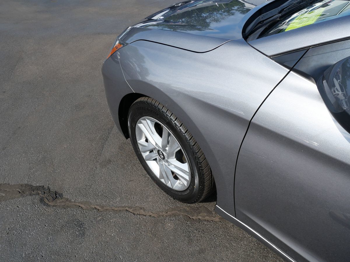 2020 Hyundai Elantra SEL photo 34