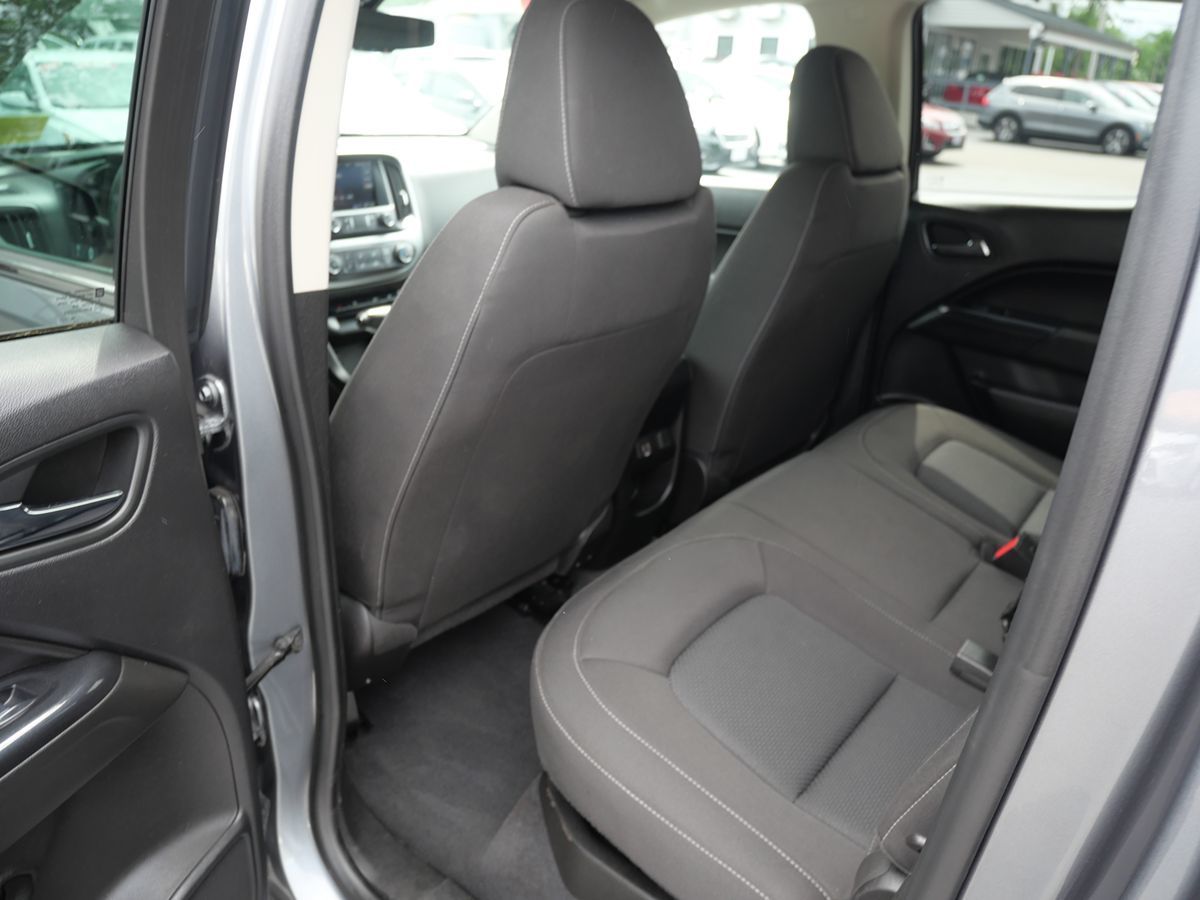 2019 Chevrolet Colorado LT photo 19