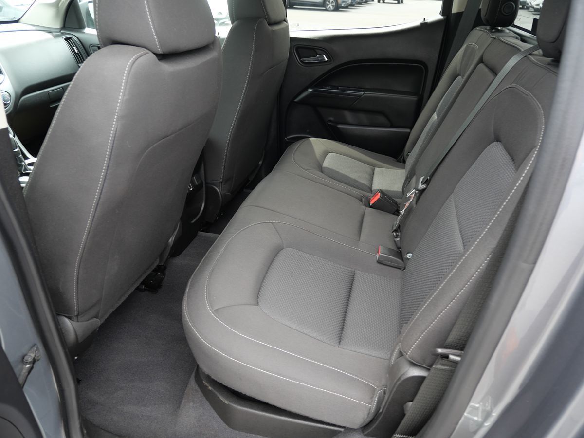 2019 Chevrolet Colorado LT photo 20