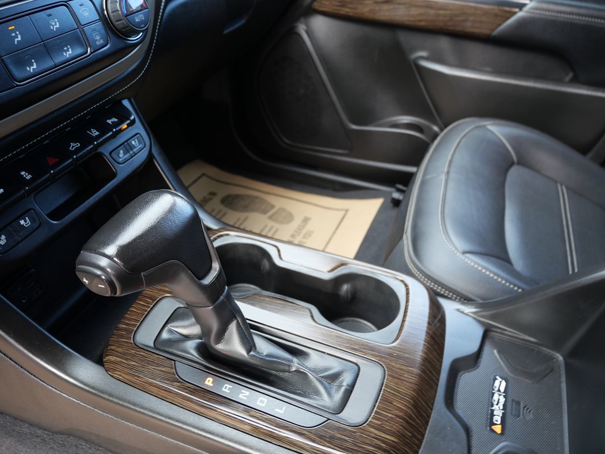 2019 Gmc Canyon Denali photo 14