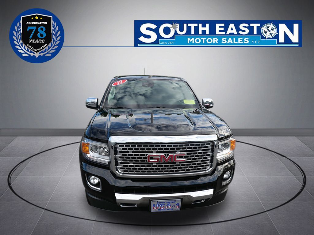 2019 Gmc Canyon Denali photo 2