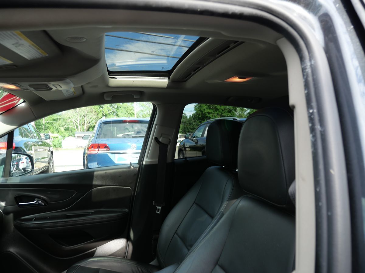 2017 Buick Encore Essence photo 11