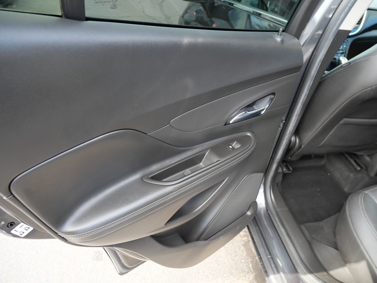 2017 Buick Encore Essence photo 16